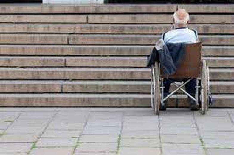 Barreras arquitectónicas/TA.